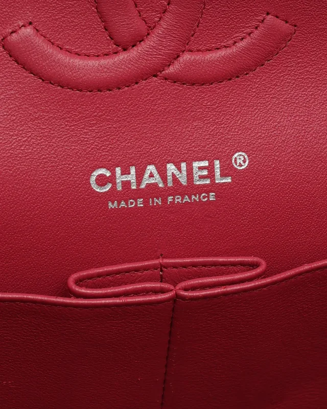 Chanel Classic Medium Double Flap Bag in Leather from A Retro Tale, photo 9 of 10