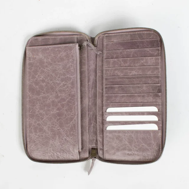 Balenciaga Mauve Arena City Continental Wallet in Lambskin from Labellov, photo 4 of 4