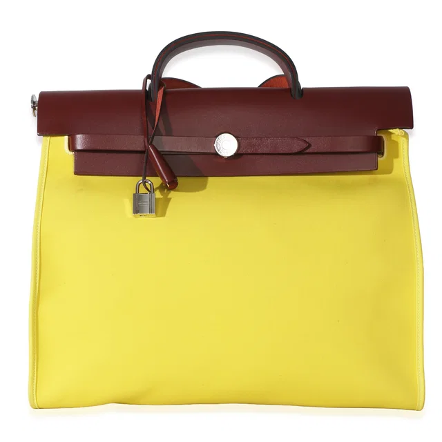 Hermès Lime Rouge H Toile Officier Hunter Herbag 39 MM PHW in Burgundy Canvas from myGemma