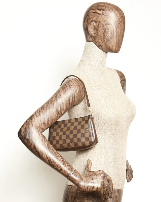 Louis Vuitton Damier Navona Bag from A Retro Tale, photo 9 of 9