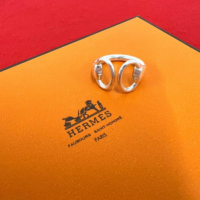 Hermès Vintage Nausicaa Ring 925 Sterling Silver in Silver from The Reluxe