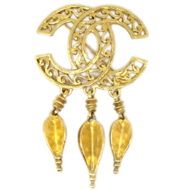 Chanel 1995 Fretwork Paisley CC Brooch from AMORE Vintage Tokyo