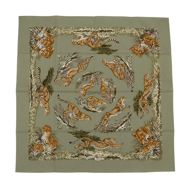 Hermès Carre Cheetah Size 80 Khaki/Gold/White Cotton100% in White from GALLERY RARE