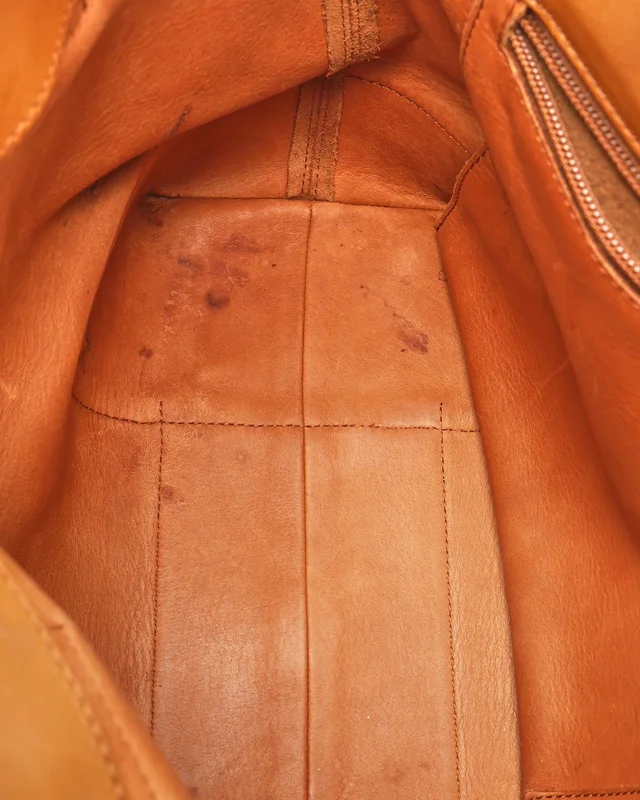Loewe Amazona Suede Bag in Suede from A Retro Tale, photo 8 of 9