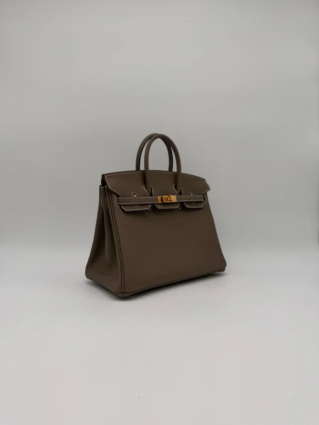 Hermès Birkin 25 Etoupe Togo Gold Hardware in Taupe Togo leather from Luxury Promise, photo 4 of 11