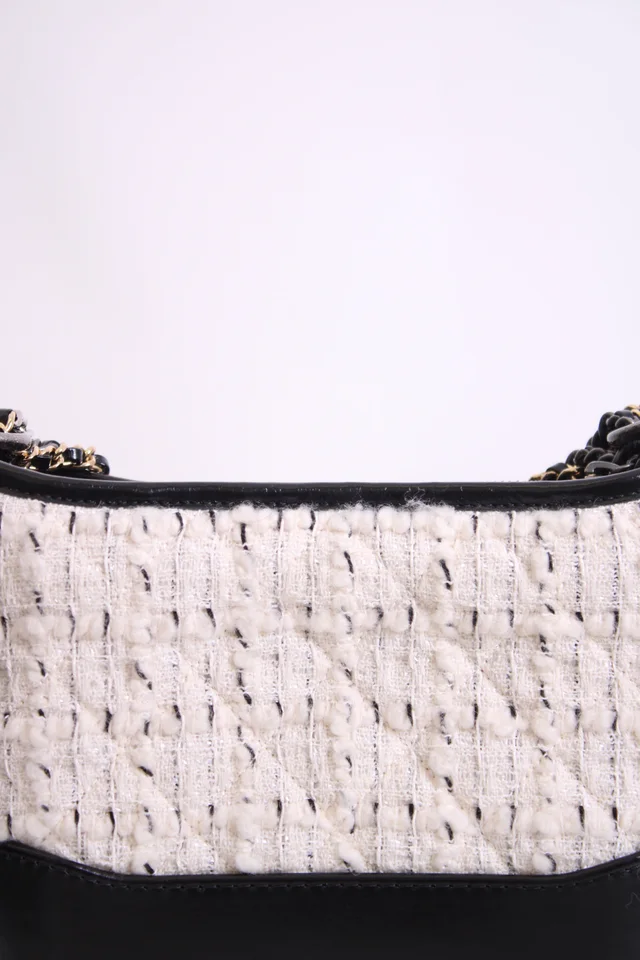 Black/ Beige Chanel Bag in Black Tweed from Luxury Promise, photo 2 of 2