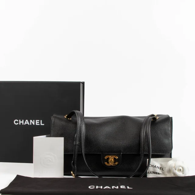 Chanel 26S Black Grained Calfskin Maxi Flap Bag in Black Caviar leather from Labellov, photo 2 of 3