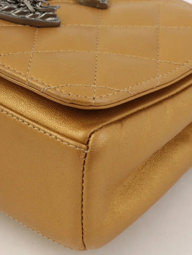 Chanel CC Mark Plate Chain Shoulder Bag, Gold, circa 2009 in Gold Leather from VINTAGE QOO TOKYO, photo 9 of 14