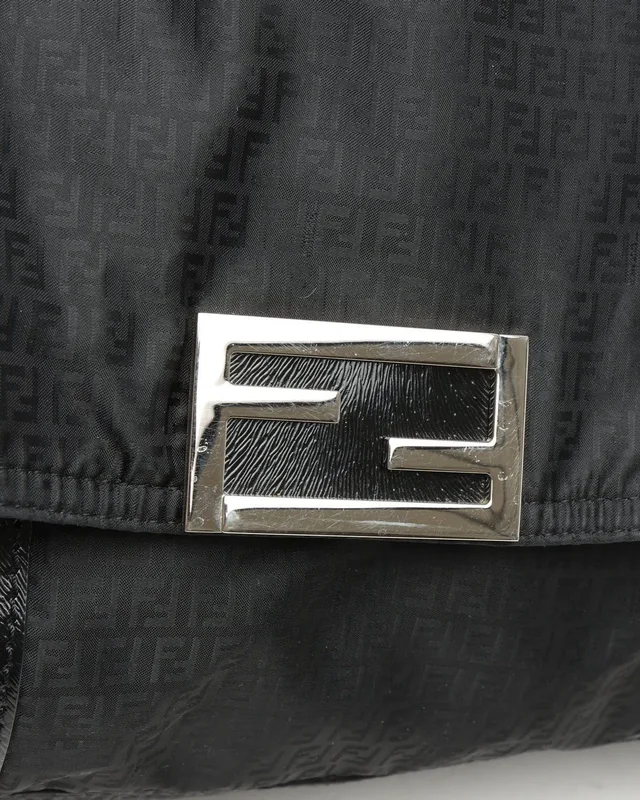Fendi Zucchino Tote Bag in Canvas from A Retro Tale, photo 7 of 8