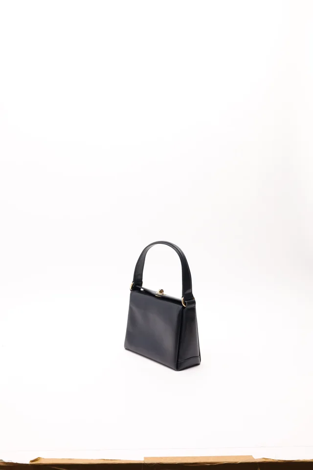 Gucci Leather Bag in Leather from A Retro Tale, photo 4 of 12