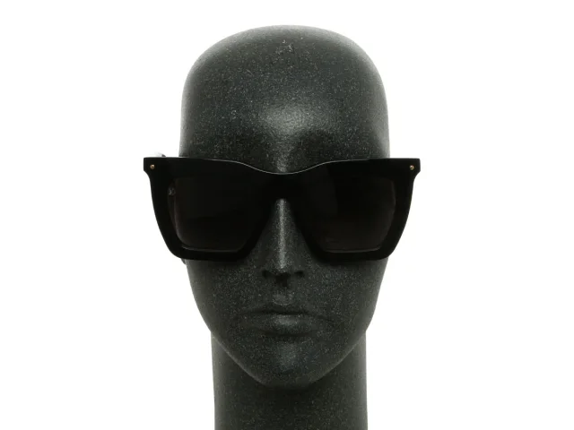 Louis Vuitton La Grande Bellezza Sunglasses in Black from Ann's Fabulous Finds, photo 6 of 6