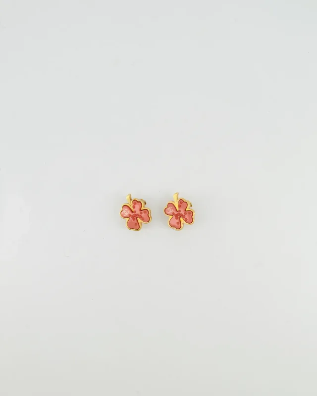 Chanel Vintage Brushed Gold and Pink Clover Clip On Earrings with CC Logo and Beads Details in Pink from Sellier, photo 4 of 8