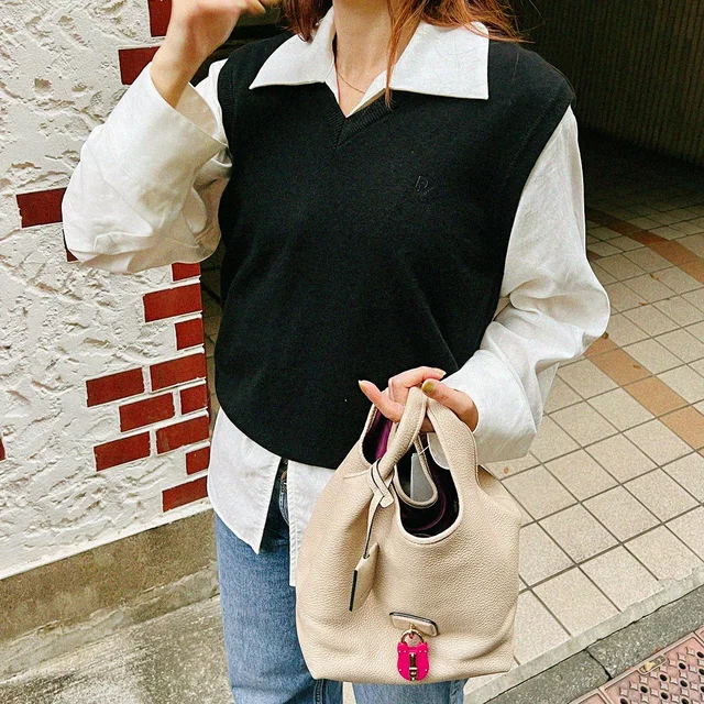 Dior Cashmere Logo Embroidered Knit Vest #M Black in Black Cashmere from VINTAGE QOO TOKYO