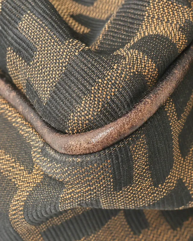 Fendi Zucca Shoulder Bag in Canvas from A Retro Tale, photo 6 of 9