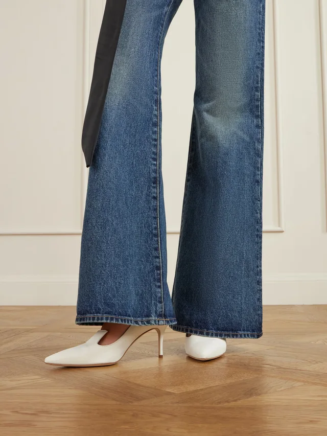 MANOLO BLAHNIK Ralypla 70 crepe de chine pumps in White, photo 2 of 2 from NET-A-PORTER (Canada)