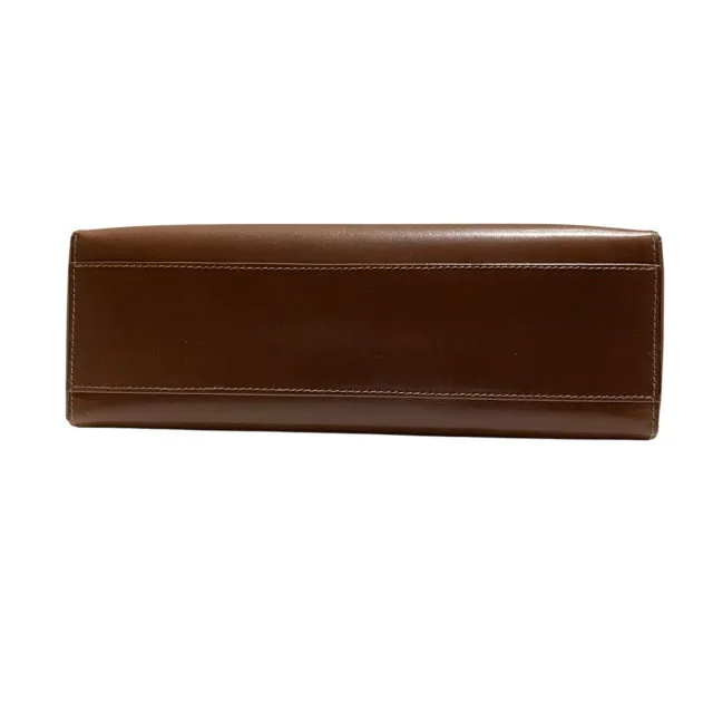 Celine Leather Handbag in Gold Leather from LuxUness, photo 3 of 9