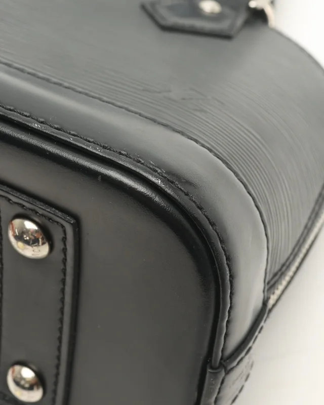 Louis Vuitton Epi Alma BB Bag in Leather from A Retro Tale, photo 6 of 8