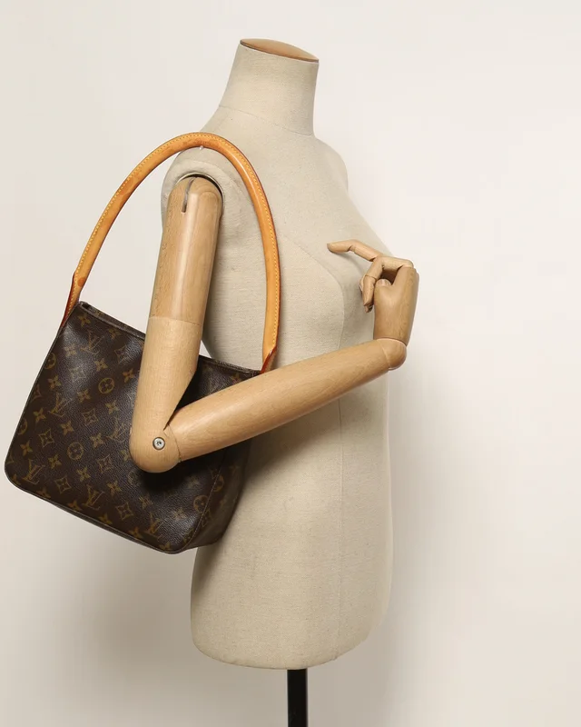 Louis Vuitton Monogram Looping MM Bag in Canvas from A Retro Tale, photo 8 of 8