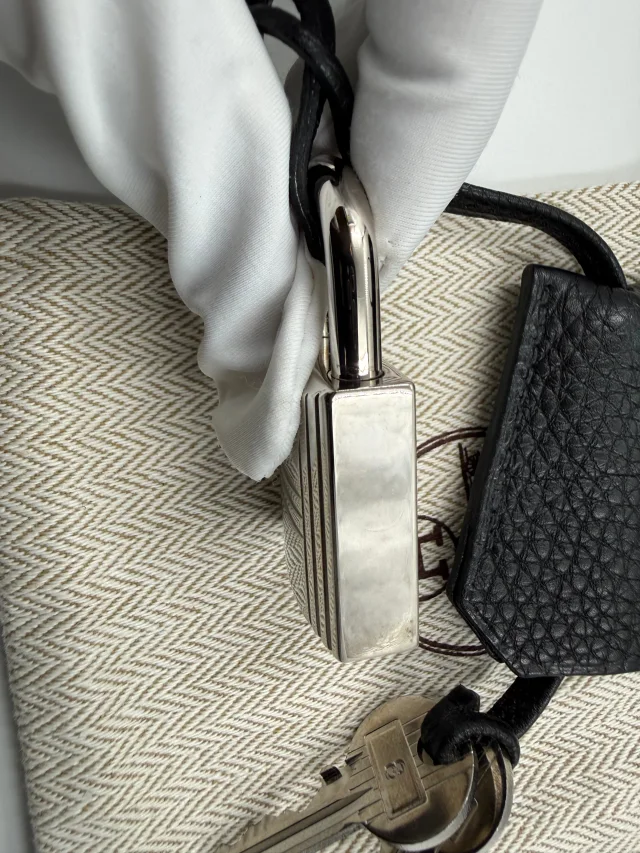 LONDON LOCATED* PRELOVED HERMÈS JPG SHOULDER BIRKIN BLACK Togo Leather in Black Togo leather from Luxury Promise, photo 29 of 31