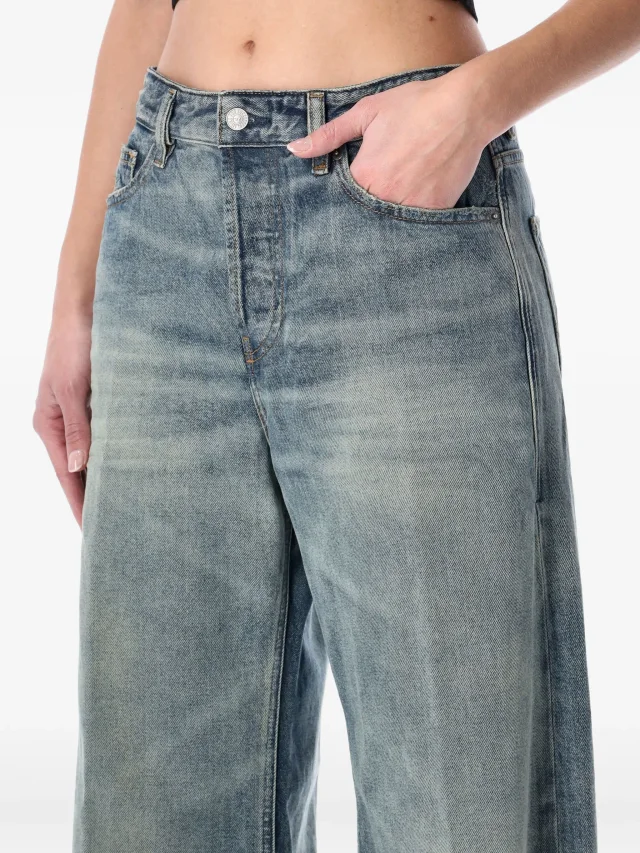 Diesel Relaxed Jeans 1996 D-Sire 0BEBL Jeans in Blue, photo 3 of 3 from FARFETCH