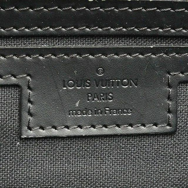 Louis Vuitton Damier Graphite Tadao Bag in Grey Canvas from A Retro Tale, photo 7 of 10