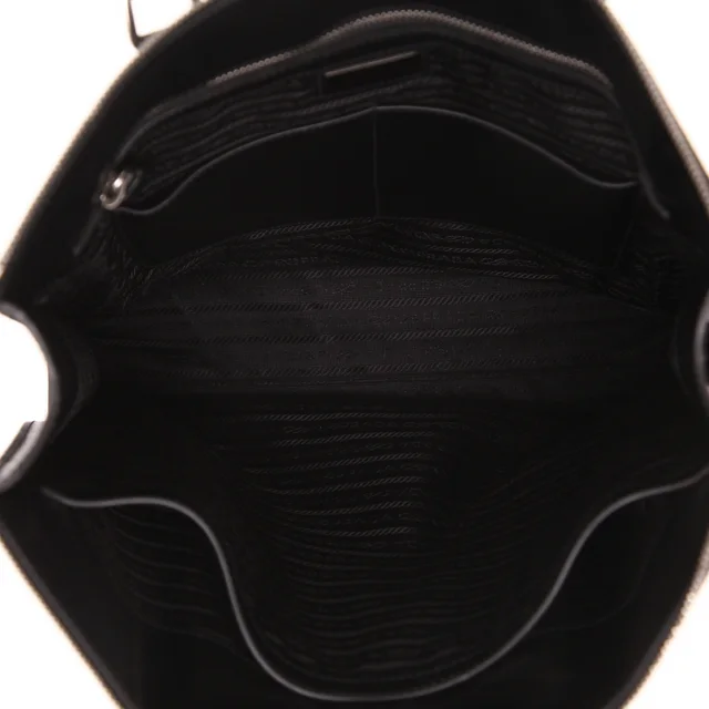 Prada handbag in black Saffiano leather in Black Saffiano leather from Collector Square, photo 5 of 5