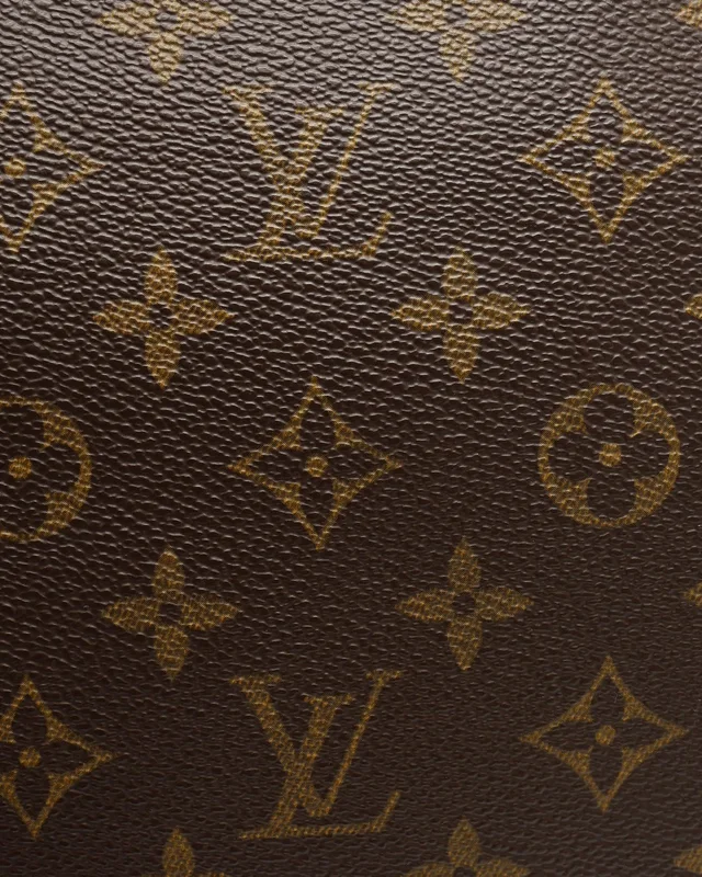 Louis Vuitton Monogram Alizé 24h Weekend Bag in Coated canvas from A Retro Tale, photo 7 of 15