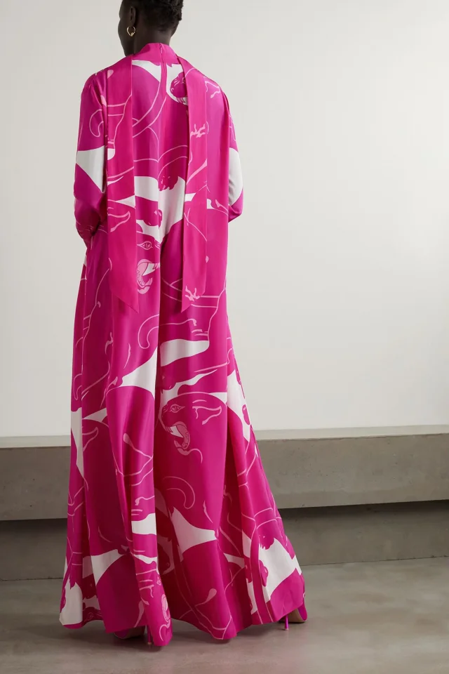 Valentino Garavani Printed Silk Crepe de Chine Jumpsuit in Pink, photo 3 of 4 from THE OUTNET