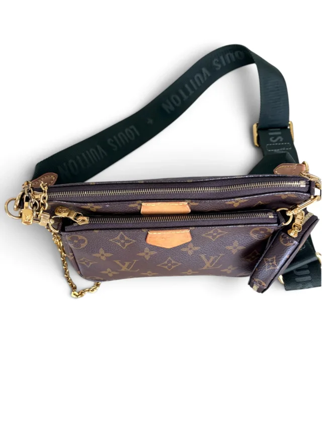 Louis Vuitton Monogram Canvas Multi Pochette Accessoires in Coated canvas from Season 2 Consign, photo 2 of 8