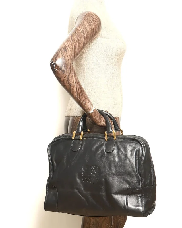 Loewe Amazona 40 Weekend Bag in Suede from A Retro Tale, photo 8 of 8