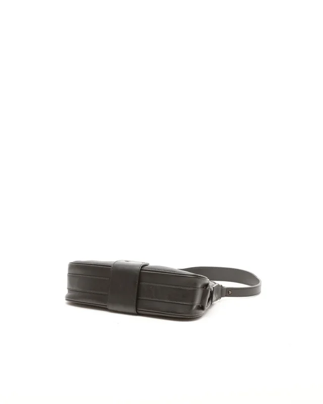 Chloé Shoulder Bag in Leather from A Retro Tale, photo 5 of 11