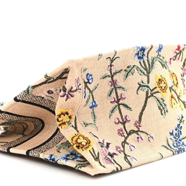 Dior Embroidered Petites Fleurs Medium Book Tote Natural in Beige Raffia from FASHIONPHILE, photo 9 of 13