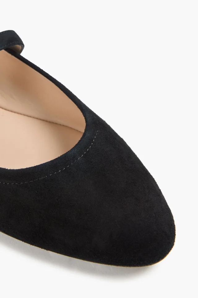 Stuart Weitzman Aura Crystal-Embellished Suede Mary Jane Flats in Navy, photo 5 of 9 from THE OUTNET