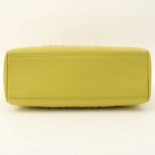 Chanel CC Turnlock Chain Bag, Yellow-Green, circa 1997 in Green Caviar leather from VINTAGE QOO TOKYO, photo 11 of 15