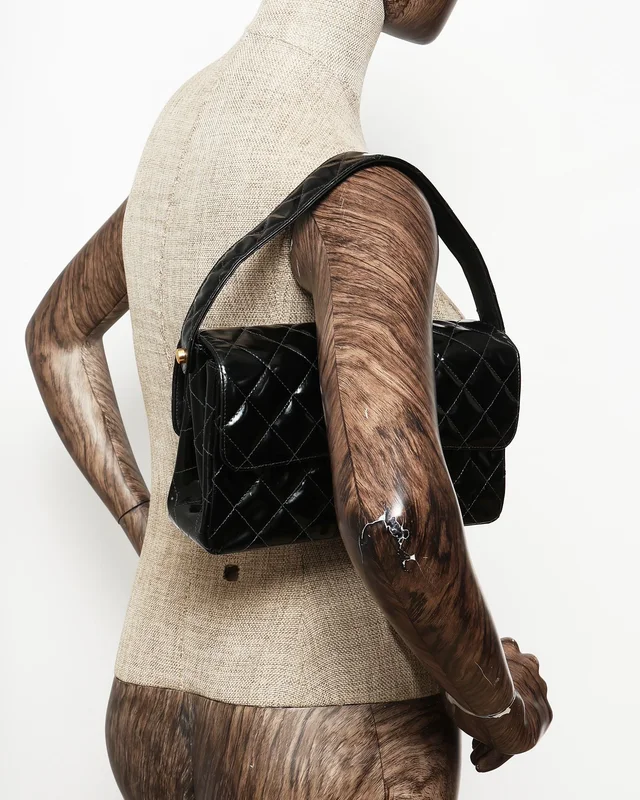 Chanel Classic Patent Medium Double Face Hobo Bag in Patent leather from A Retro Tale, photo 10 of 10