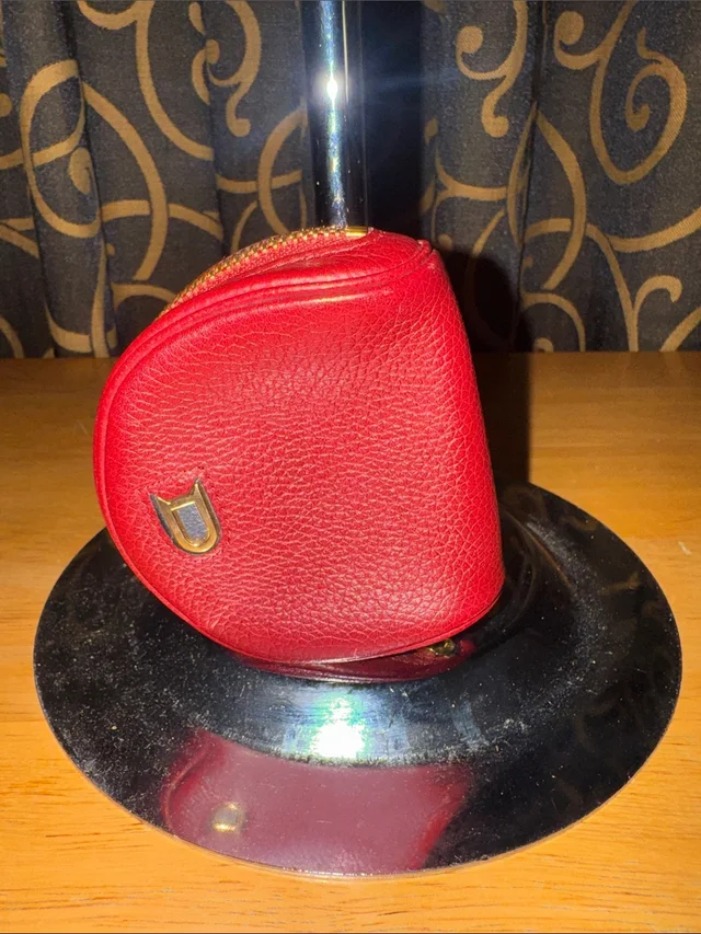 Delvaux Vintage Red Grained Leather Half-Moon Coin Purse Pouch Pristine in gold|red Caviar leather from Poshmark, photo 5 of 6