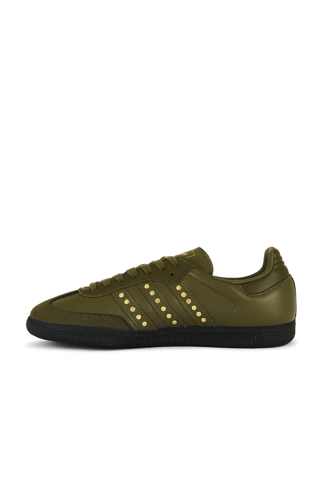 adidas Originals Samba OG Sneakers in Medium Dark Khaki, Olive Strata, & Core Black, photo 5 of 6 from REVOLVE (Canada)