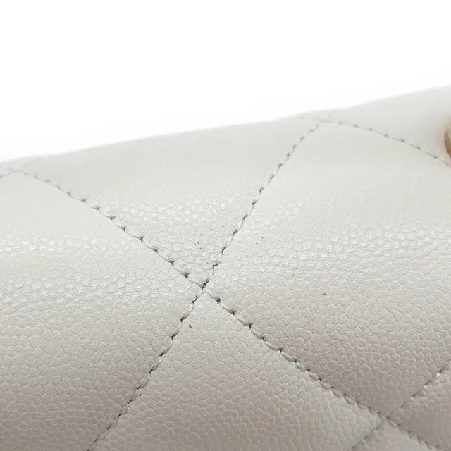 Chanel Matelasse Top Handle ChainShoulder Bag WhiteAS4711 Caviar Leather Size Mini in Caviar leather from GALLERY RARE, photo 8 of 17