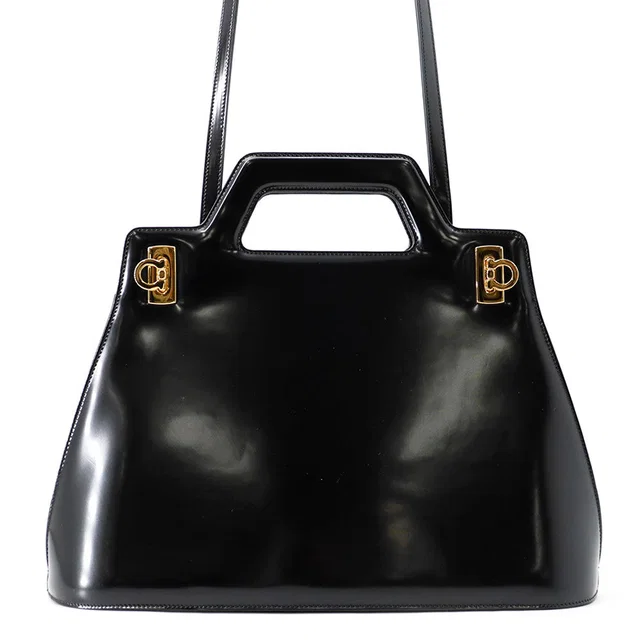 Ferragamo Wanda 2-way Tote Bag Black213984 761287 Patent Leather Size Medium in Patent leather from GALLERY RARE