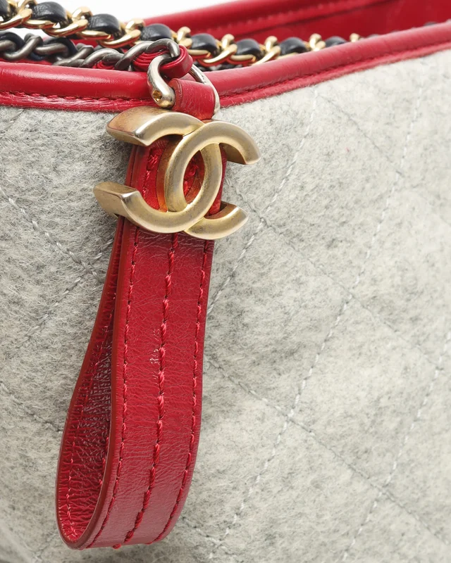 Chanel Medium Gabrielle Tweed Bag in Tweed from A Retro Tale, photo 8 of 15