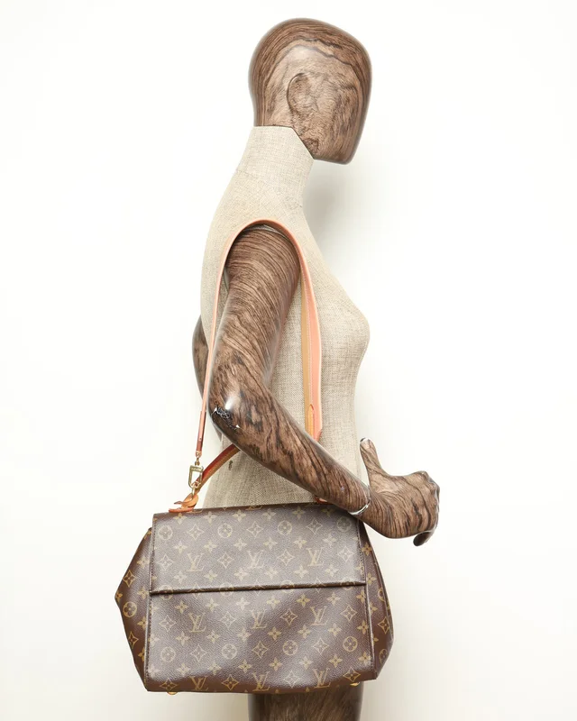 Louis Vuitton Monogram Cluny MM Bag in Denim from A Retro Tale, photo 10 of 10
