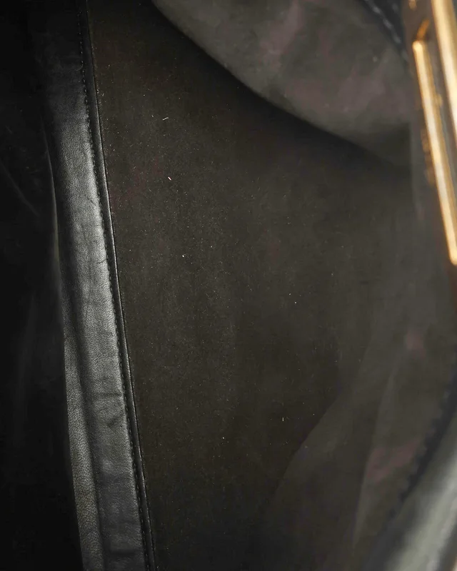 Fendi Medium Peekaboo Bag in Caviar leather from A Retro Tale, photo 9 of 13