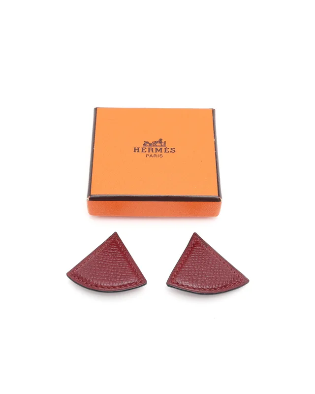 Hermès Triangle Clip-on Earrings in Leather from A Retro Tale, photo 3 of 3