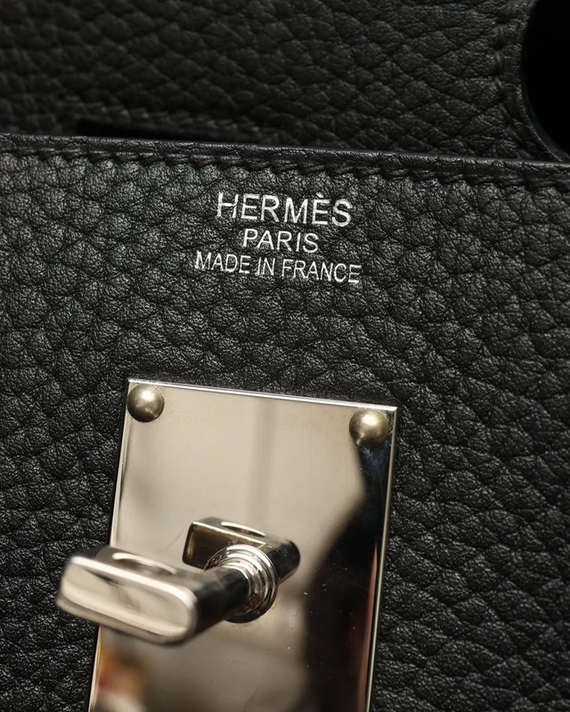 Hermès Haut à Courroies (HAC) Birkin HAC 40 Togo Bag in Togo leather from A Retro Tale, photo 6 of 12
