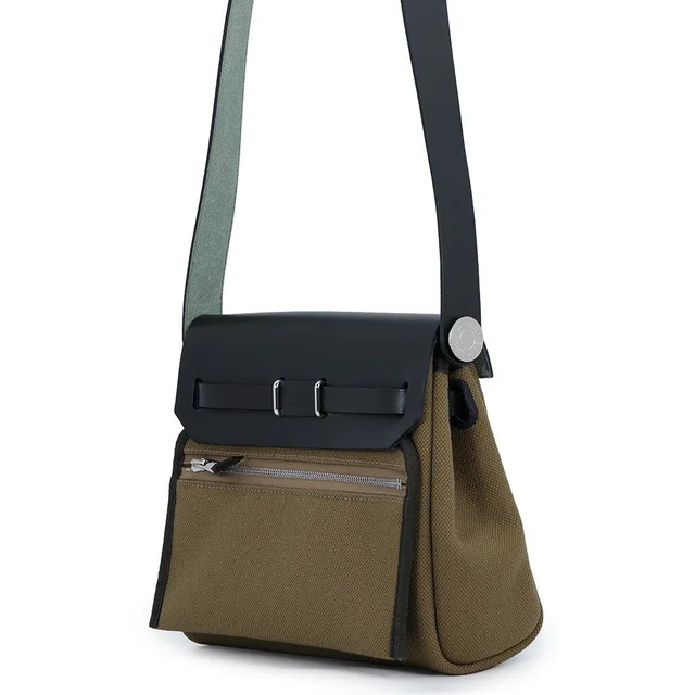Hermès Herbag zip Vert Olive/Khaki Vache Hunter Leather Toile Military Size Mini in Green Leather from GALLERY RARE, photo 2 of 2