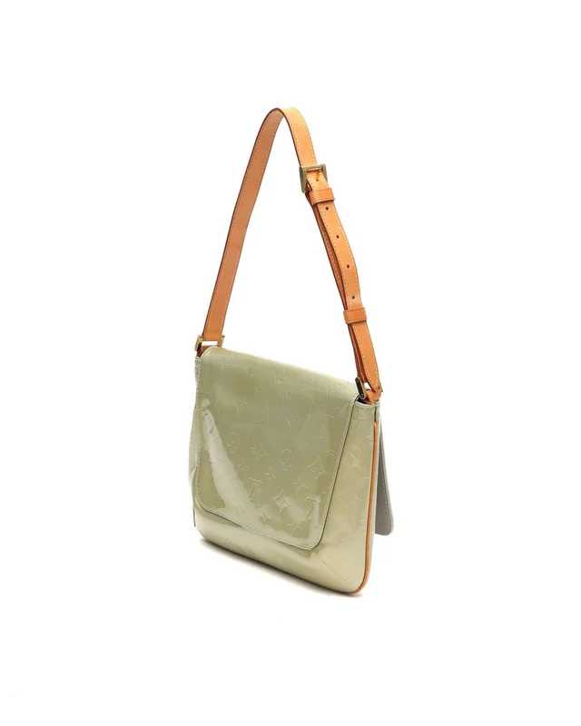 Louis Vuitton Vernis Thompson Street Messenger Bag in Leather from A Retro Tale, photo 3 of 10