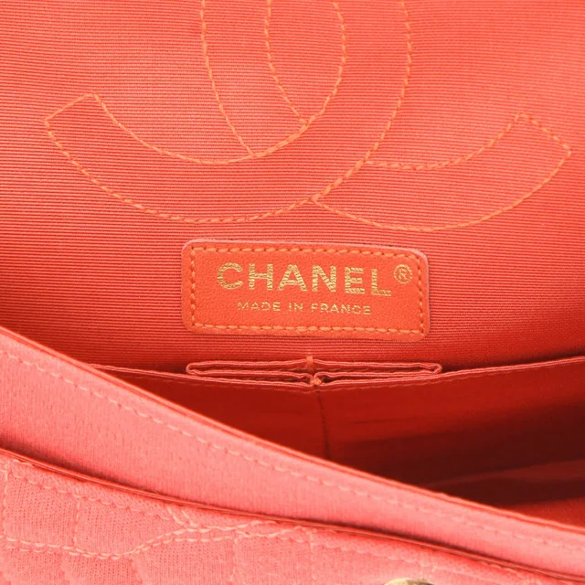 Chanel 2.55 handbag in Pink Crocodile from Collector Square, photo 3 of 4