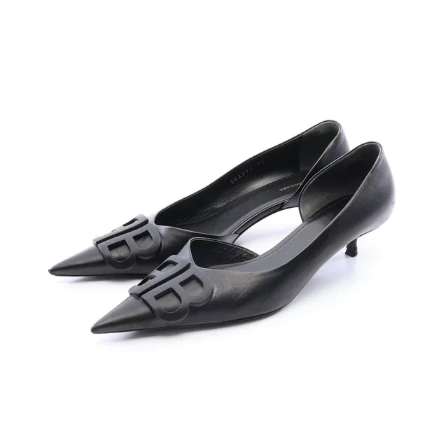 Balenciaga Bblogo Pointedtoe Pumps Leather in Leather from LuxUness