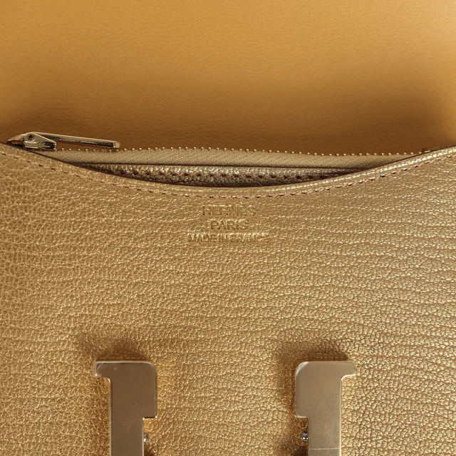 Hermès Constance Slim Wallet Dore Chevre Chamkilight Permabrass Hardware in Gold Goatskin from Madison Avenue Couture, photo 8 of 10