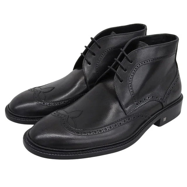 Louis Vuitton Wingtip Lace-up Chukka Boots #5 Black in Black Leather from VINTAGE QOO TOKYO